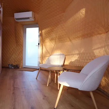 Glamping Trhovky *