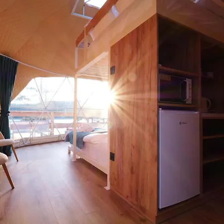 Glamping Trhovky Milesov (Pribram)