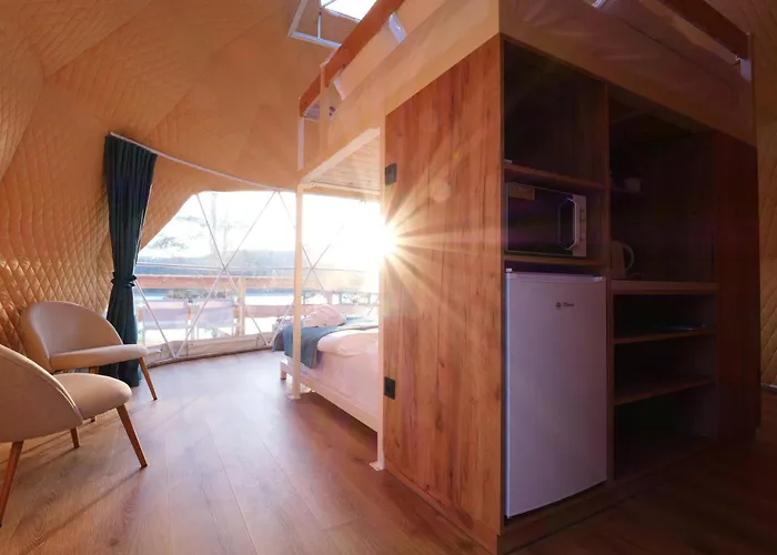 Glamping Trhovky Milesov (Pribram)