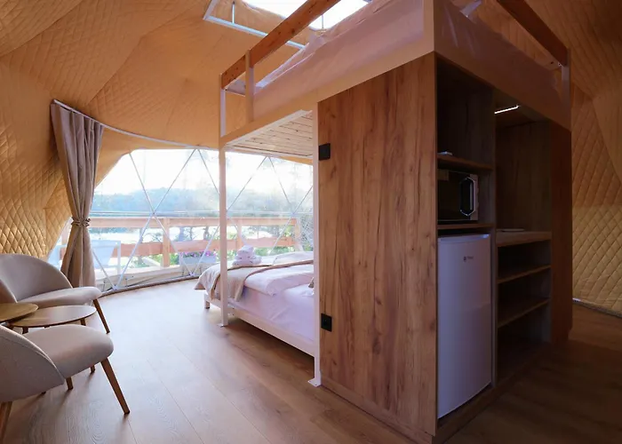 Glamping Trhovky Milesov (Pribram)