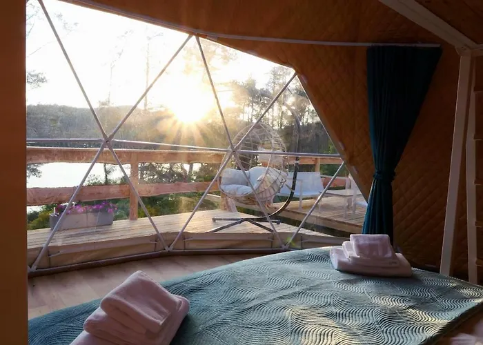 Glamping Trhovky Luxury tent