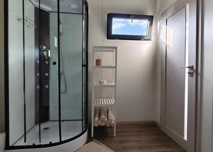 Роскошный шатер Glamping Trhovky Milesov (Pribram)